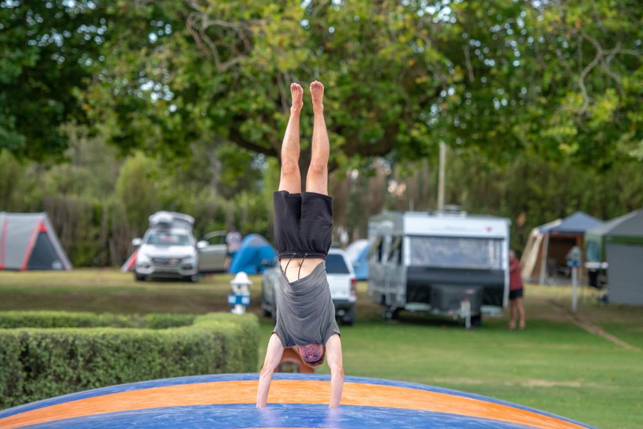Cambridge Top 10 Holiday Park Ngoại thất bức ảnh