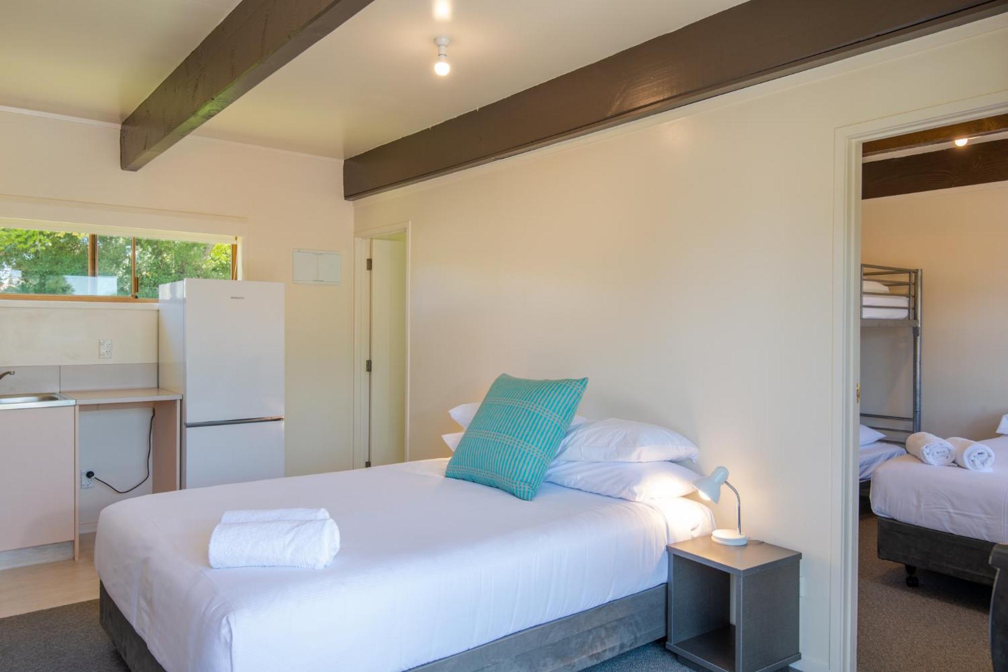 Cambridge Top 10 Holiday Park Ngoại thất bức ảnh